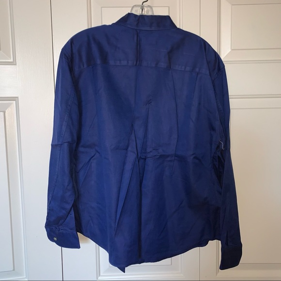 Banana Republic blue collared top size medium - Picture 2 of 3